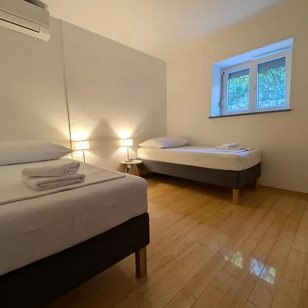 Apartmán 1 Istocna Gomilica Tisno