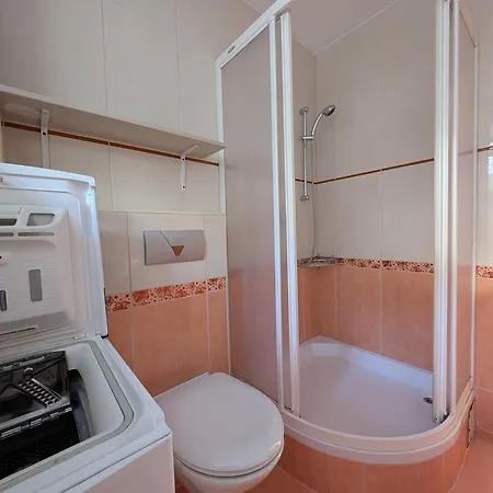 Apartmán 1 Istocna Gomilica