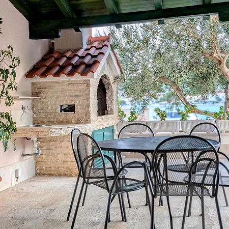 Apartmán 1 Istocna Gomilica