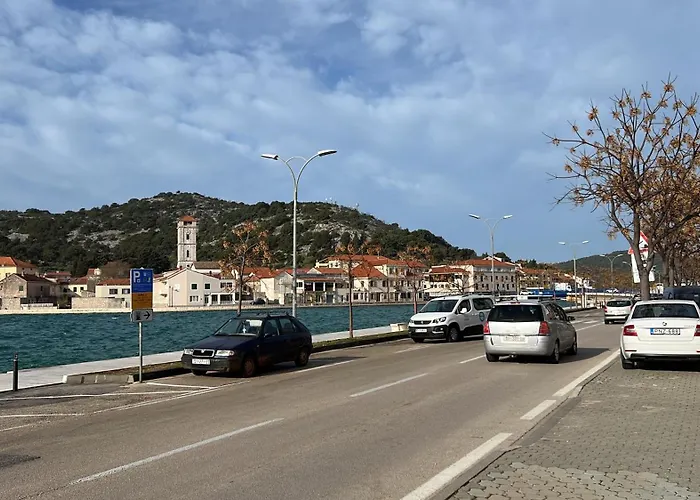 Apartman 1 Istocna Gomilica