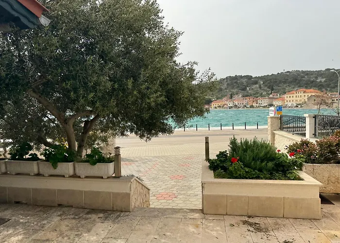 1 Istocna Gomilica Apartman