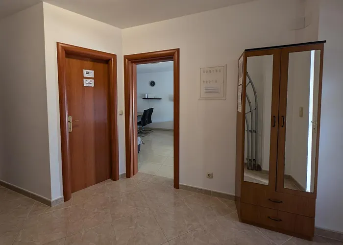 Apartman 1 Istocna Gomilica Tisno
