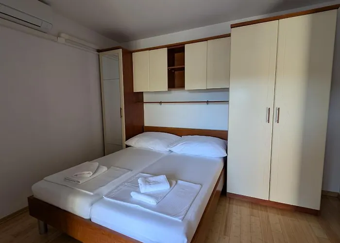 1 Istocna Gomilica Apartman