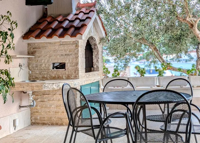 Apartman 1 Istocna Gomilica